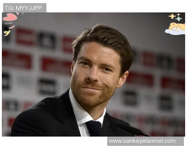 足球明星R8的传奇之路与辉煌成就揭秘 足球明星R8的传奇之路与辉煌成就揭秘